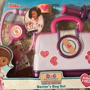 Doc McStuffins Doctor's Bag Set - Pink and Purple